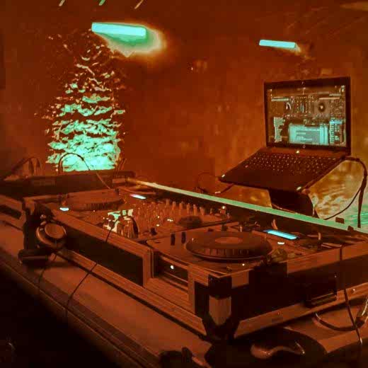 Profesyonel DJ ve Ses & Işık Kiralama Hizmetleri | Ogzsound